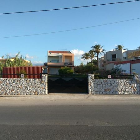 House Near The Sea Villa Gerani  Exterior foto